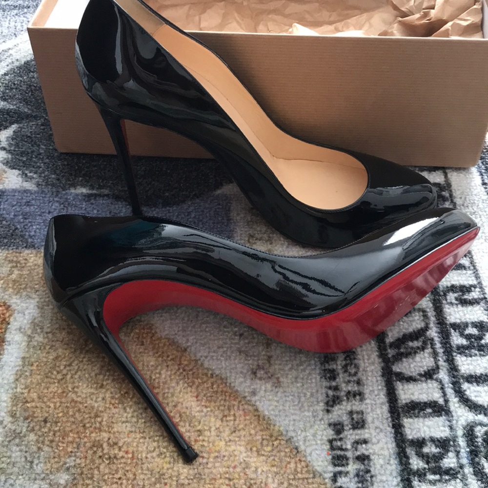 Christian Louboutin 10.5 high heels black red NWT
